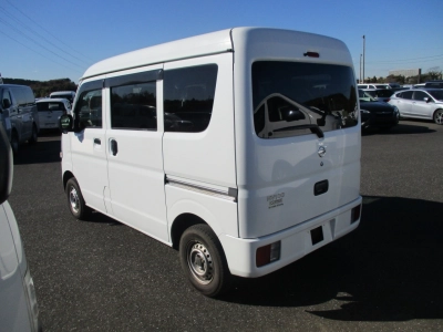 NISSAN NV100 CLIPPER