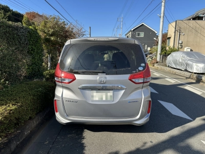 HONDA FREED HYBRID