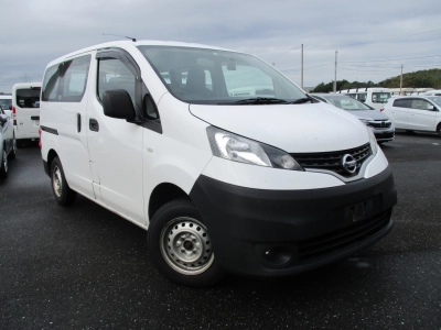 NISSAN NV200 VANETTE VAN