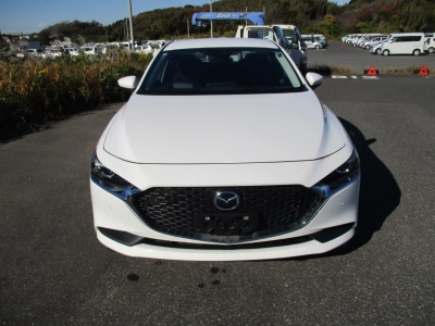 MAZDA MAZDA3
