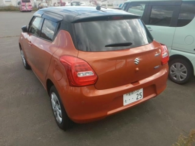 SUZUKI SWIFT
