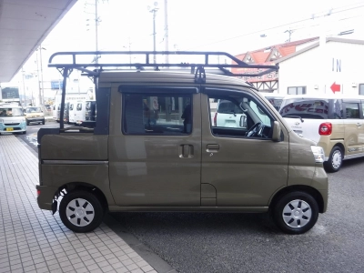 SUBARU SAMBAR VAN