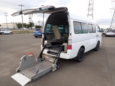 NISSAN CARAVAN