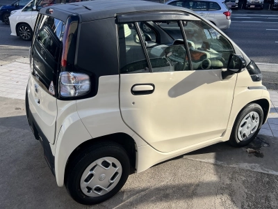TOYOTA C+POD