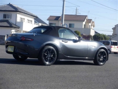 MAZDA ROADSTER