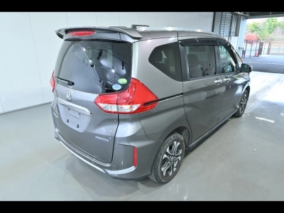 HONDA FREED+