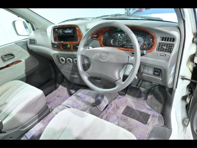 TOYOTA TOWN ACE NOAH