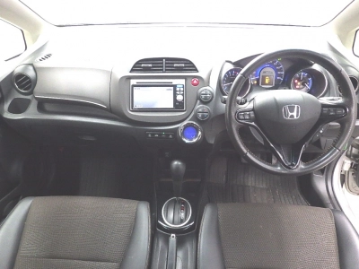 HONDA FIT SHUTTLE
