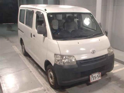 TOYOTA TOWN ACE VAN