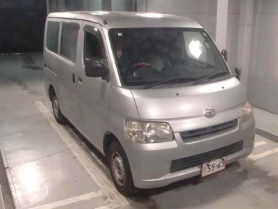 TOYOTA TOWN ACE VAN