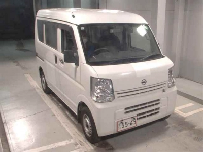 NISSAN NV100 CLIPPER