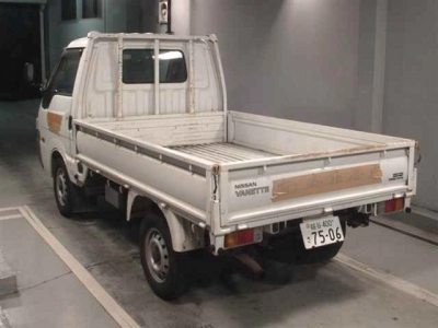NISSAN VANETTE TRUCK