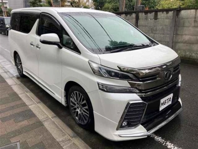 TOYOTA VELLFIRE