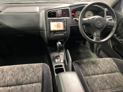 NISSAN PRIMERA WAGON