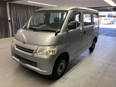 TOYOTA TOWN ACE VAN