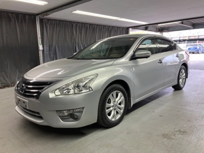 NISSAN TEANA