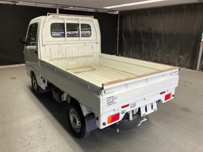 NISSAN NT100 CLIPPER