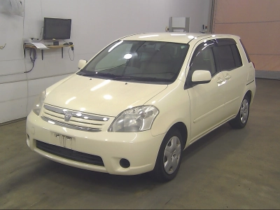TOYOTA RAUM