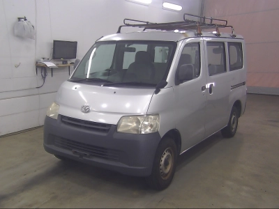 TOYOTA LITE ACE VAN