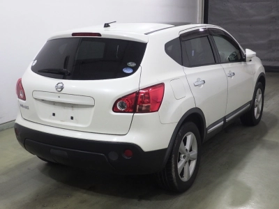 NISSAN DUALIS