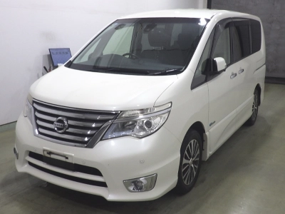 NISSAN SERENA