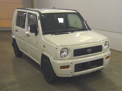 DAIHATSU NAKED