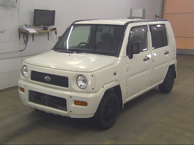 DAIHATSU NAKED