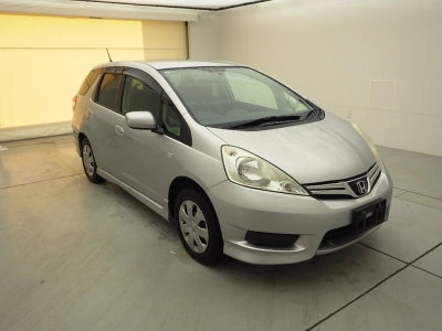 HONDA FIT SHUTTLE
