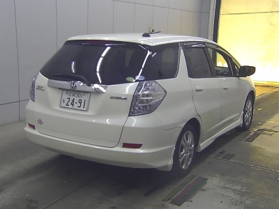 HONDA FIT SHUTTLE