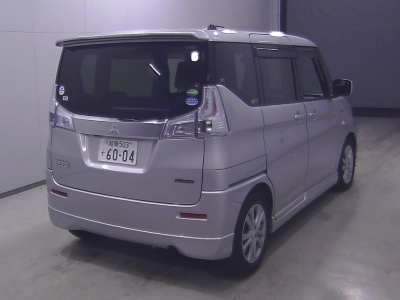 MITSUBISHI DELICA D:2