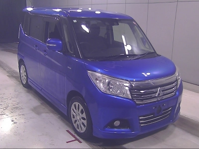 MITSUBISHI DELICA D:2