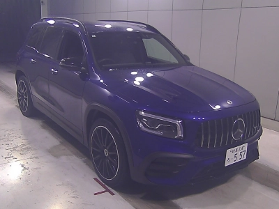 MERCEDES BENZ GLB