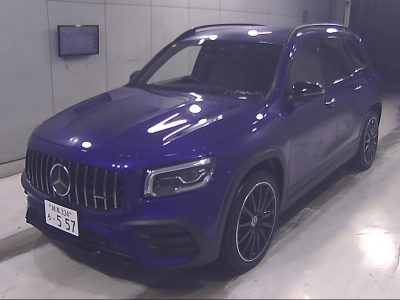 MERCEDES BENZ GLB