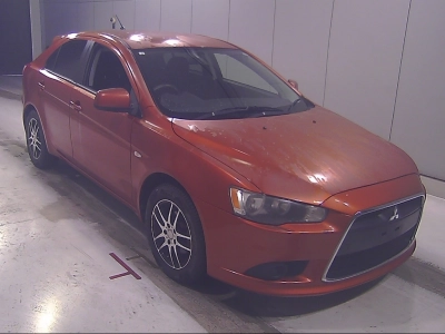 MITSUBISHI GALANT FORTIS SPORTBACK