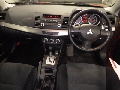 MITSUBISHI GALANT FORTIS SPORTBACK