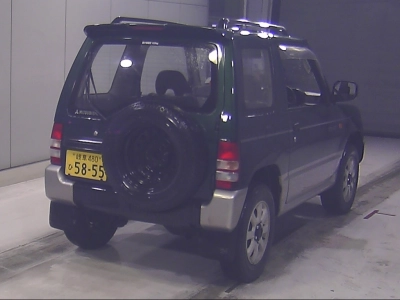 MITSUBISHI PAJERO MINI