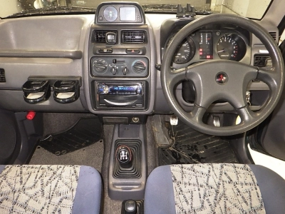 MITSUBISHI PAJERO MINI