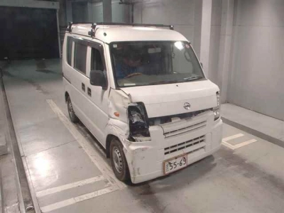 NISSAN NV100 CLIPPER