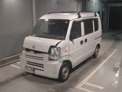 NISSAN NV100 CLIPPER
