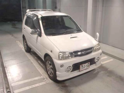 DAIHATSU TERIOS KID