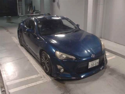 TOYOTA 86