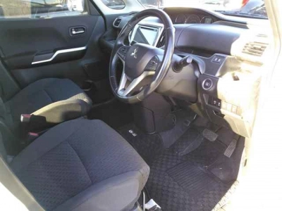 MITSUBISHI DELICA D:2