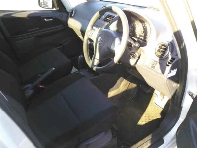 SUZUKI SX4 SEDAN