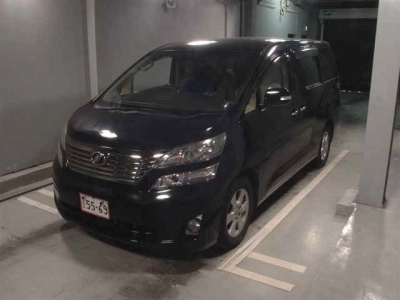 TOYOTA VELLFIRE