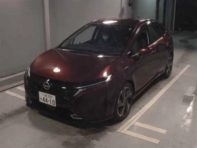 NISSAN AURA