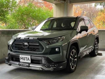 TOYOTA RAV4