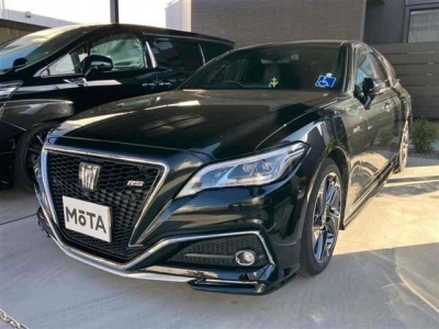 TOYOTA CROWN HYBRID