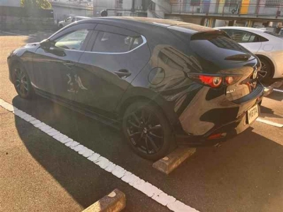 MAZDA MAZDA3 FASTBACK