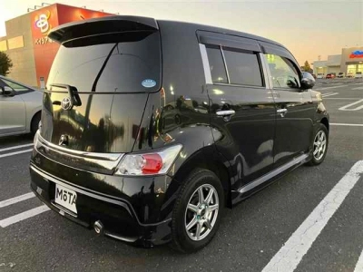 TOYOTA BB