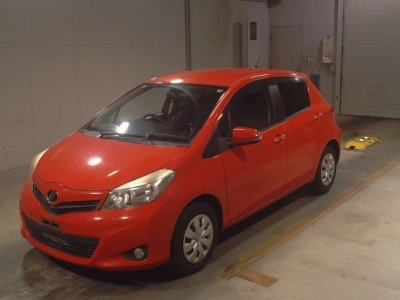 TOYOTA VITZ